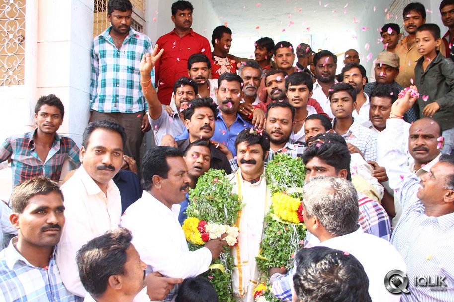 Legend-Movie-Team-Success-Tour